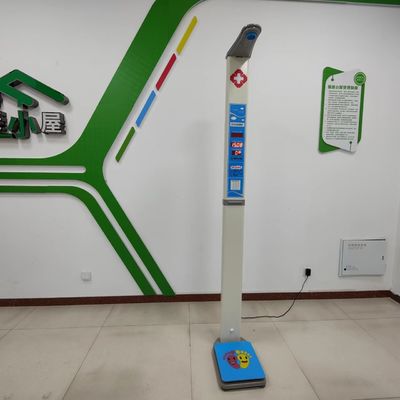 Электроснабжение AC 110-220V LED дисплей Высота вес шкалы для клиники аптеки больницы