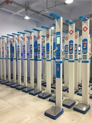 AC100-220V Электроснабжение Масса тела ИМТ Высота Вес Весы Монеты Работающие машины