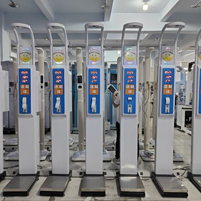 Диапазон высоты 60-200 см Электронный ИМТ-машина для точного измерения веса и роста